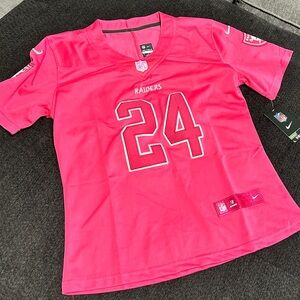 NWT - NFL Raiders #24 Lynch football  jersey. Youth XL